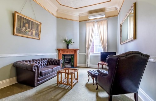 Warwick Hotel | Criterion Warwick Hotel