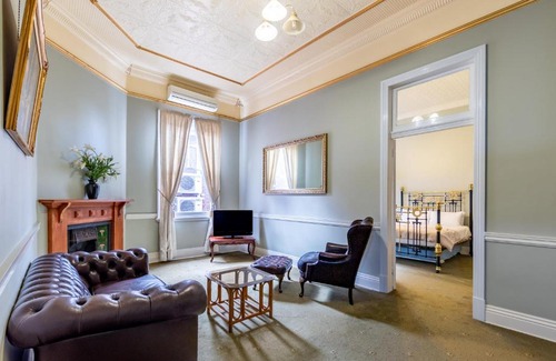 Warwick Hotel | Criterion Warwick Hotel