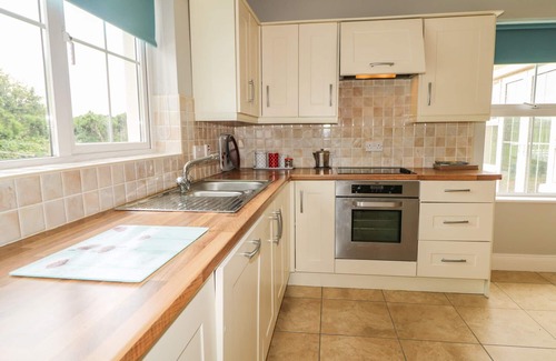 Donegal House | CROGHAN, pet friendly, with open fire in Portsalon, County Donegal