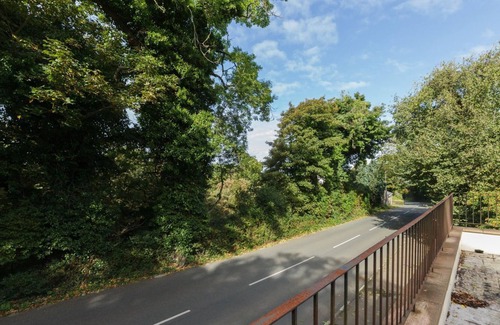 Kirkmichael House | Cronk Urleigh Lodge accommodates four and is a delightful house located in wonderfully leafy surroun