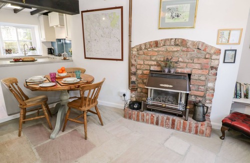 Kirkbymoorside Cottage | Crooked Cottage