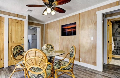 St. Marys Cottage | Crooked River Charm: Sabina's Riverside Cottage