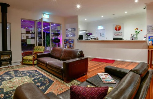 Port Augusta West Hotel | Crossroads Ecomotel