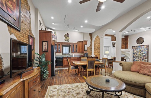 Carthage House | Crossroads Loft: Steps from Rt. 66 & Carthage Square