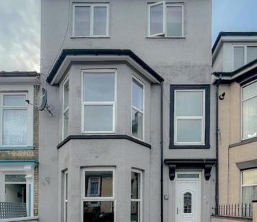 Great Yarmouth House | Crown road