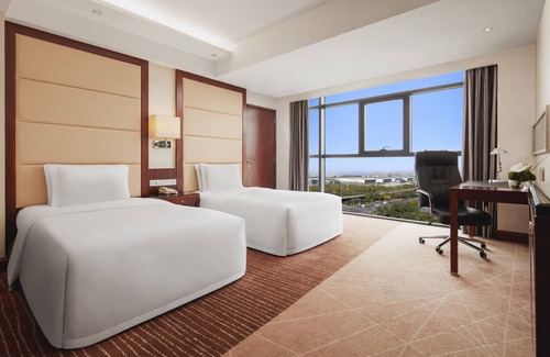 Beijing Hotel | Crowne Plaza Beijing International Airport by IHG