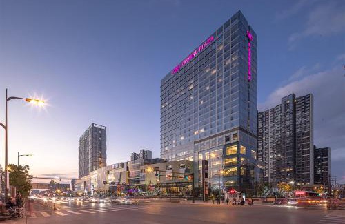 Kunshan Hotel | Crowne Plaza Kunshan by IHG
