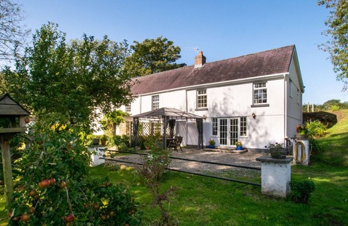 Mawr House | Crwcca Farm Cottage - Two Bedroom House, Sleeps 4