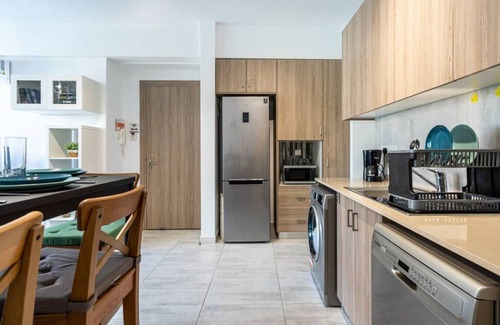 Larnaca City Centre Apartment | Crystal 2-Bedroom Apartment in Larnaca