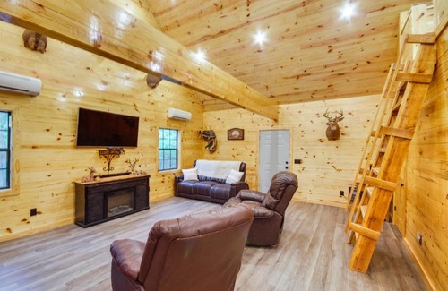 Copiah County House | Crystal Springs Cabin, 4 Mi to Calling Panther!