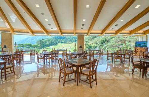 Sang Resort | Crystal Valley CC Golden Village