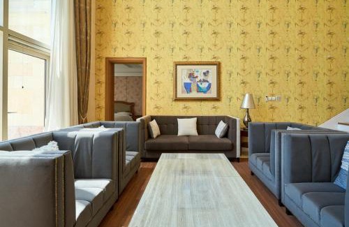 Sang Resort | Crystal Valley CC Golden Village