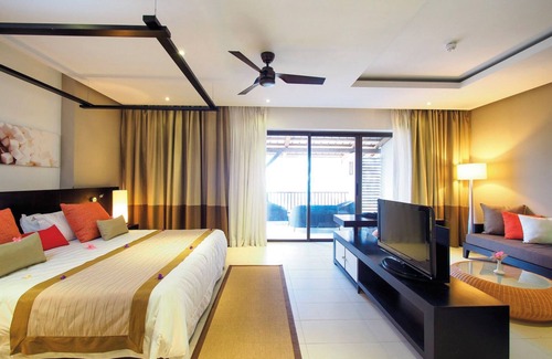 Palmar Hotel | Crystals Beach Resort Belle Mare, a member of Radisson Individuals