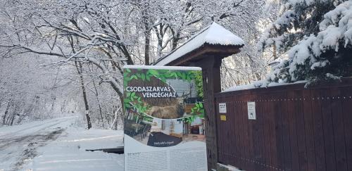 Saly House | Csodaszarvas Vendégház