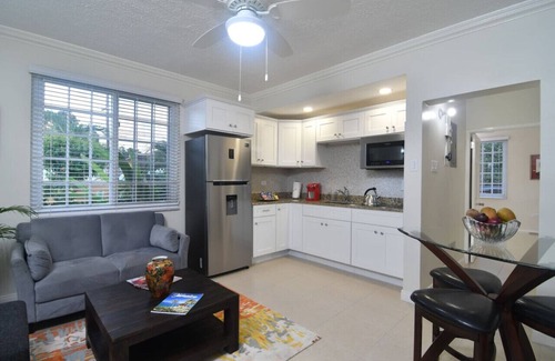 Molynes Gardens House | CTBH @ Gardens of Blissett # 2 [2-Bedroom]