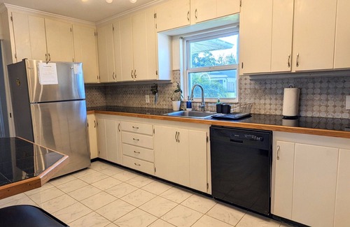 Forest City House | Cub Lake House Retreat 3BR/2BA