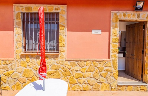 Obejo Ski Chalet | Cubo's Private Family Hacienda El Encinar/air conditioning/free wifi