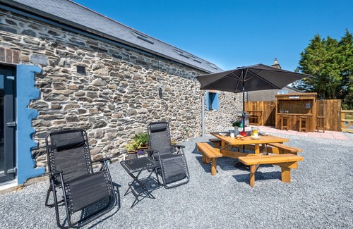 Llanilar House | Cuddfan - Four Bedroom House, Sleeps 8