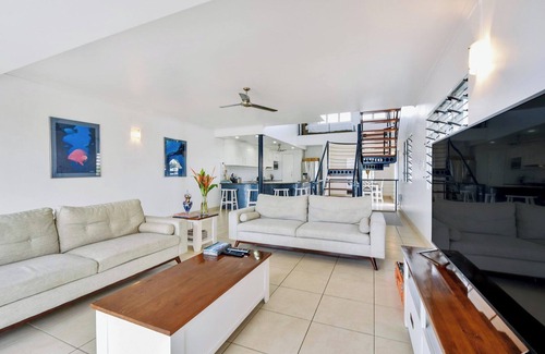 Cullen Bay Villa | Cullen Bay Villa