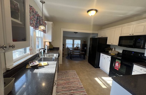 Cullman House | Cullman City Cottage HOME, close to I-65
