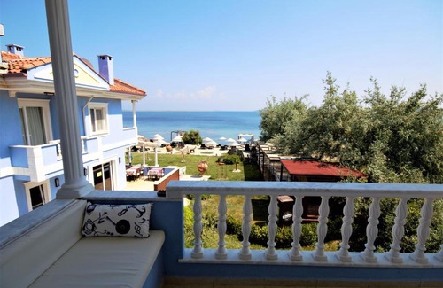 Ayvalik Hotel | Cundavilla Hotel & Suites