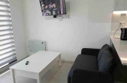 Temuco Apartment | Curitiba Studio Sector Av Alemania