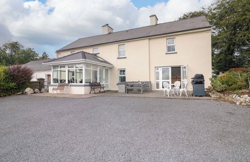 Ballymacarbry Cottage | CURRADOON HOUSE, family friendly in Touraneena, County Waterford