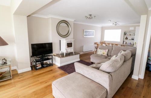 Mulranny House | Curragh Hill