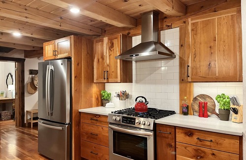 Newfield House | Custom Finger Lakes home near Ithaca with hot tub
