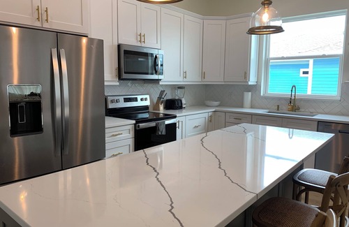 Marineland Acres House | Custom house, beachside neighborhood, 5-7min walk to the beach, dog friendly!