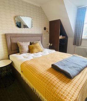 Kilcreggan Hotel | Custom House Hotel