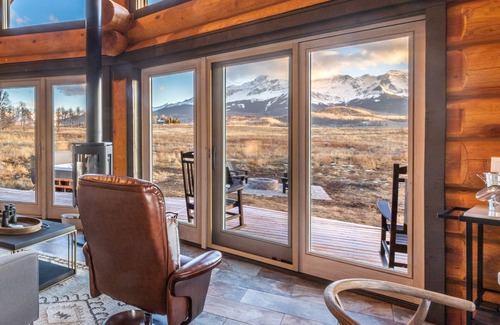 Placerville Cabin | Custom log home in Telluride with epic mountain views