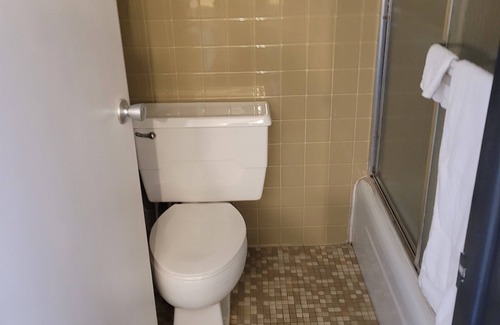 Thief River Falls Hotel | Custom Stay Thief River Falls