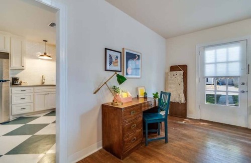 Freetown - Port Rico House | Cute Cottage near University and Downtown with Parking & Laundry