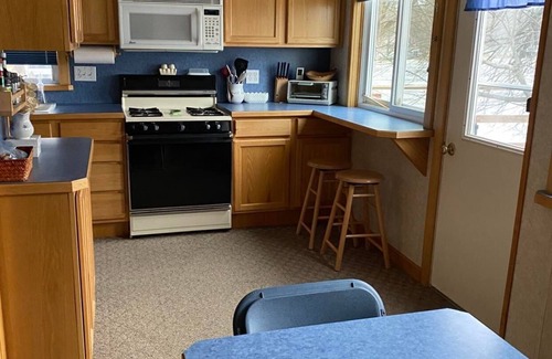 Vestaburg Cottage | Cute cottage on all sports lake