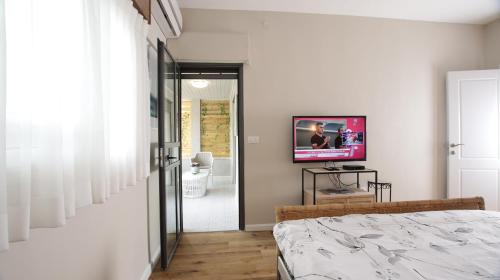 Zikhron Ya'aqov Apartment | Cute & Cozy House in Zichron Yaakov
