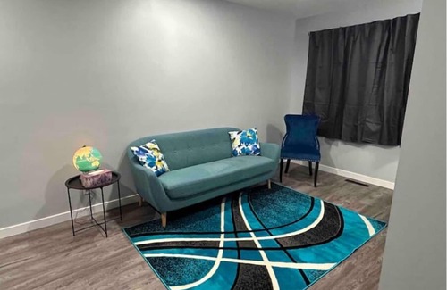 Highland Park House | Cute Highland Park(Upper-A-Unit)
