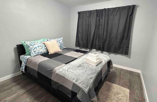 Highland Park Apartment | Cute Highland Park(Upper-A-Unit)