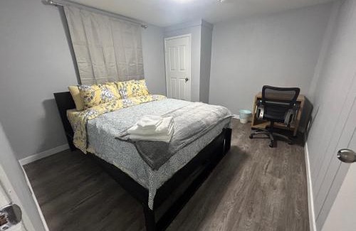 Highland Park Apartment | Cute Highlandpark (Lower A Unit)