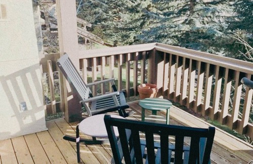 Elkhorn Village Condo | Cute kid-friendly condo next to Dollar Mountain