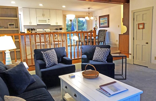 West of Town House | Cute, Quiet, Comfortable, Centrally Located, Outdoor Shower, Large Yard, BBQ
