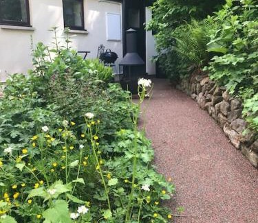 Longhope House | Cute studio cottage. Wood burner. Amazing views