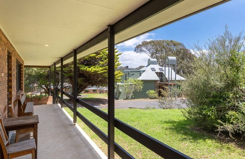 Barragga Bay Cottage | Cuttagee Beach Cottage 2