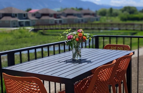 Swan Valley Apartment | Cutthroat Condo - Mountain View and European Kitchen Close to Spring Creek Ramp