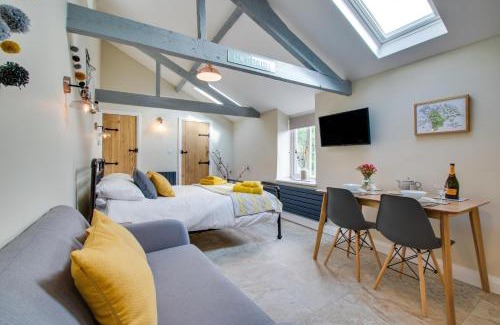St George House | Cwt Bach