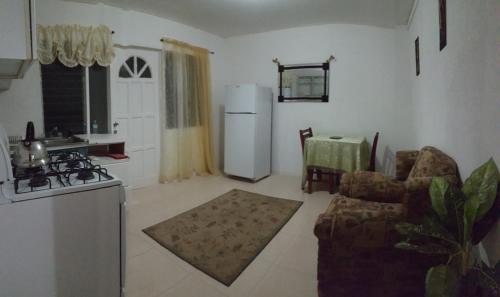 Providence House | Cynson Villa Holiday Accommodations