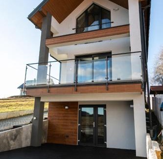 Czorsztyn Apartment | Czarna Perła Czorsztyn, Sauna i Jacuzzi, blisko jeziora i ścieżki rowerowej Velo
