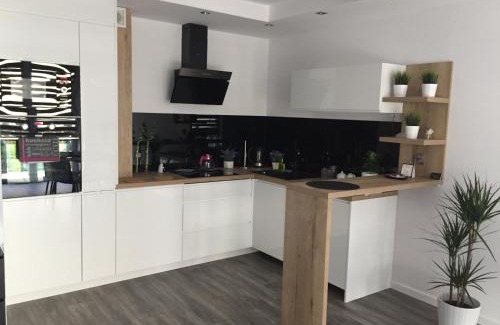 Tychy Apartment | Cztery Pory Roku