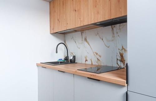 Wroclaw City Center Apartment | Czysta Modern Apartment