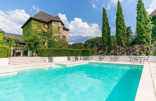 Chambery Apartment | Dégustations de Vin ! Chateau, Piscine sur place